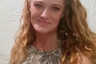 I'M SHORT & SWEET & LOOKING TO... - Image 4